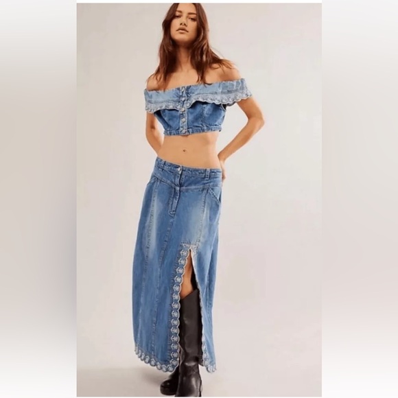 Free People Kora Set Denim Off The Shoulder Top Skirt Embroidered Trim Blue - Picture 2 of 9